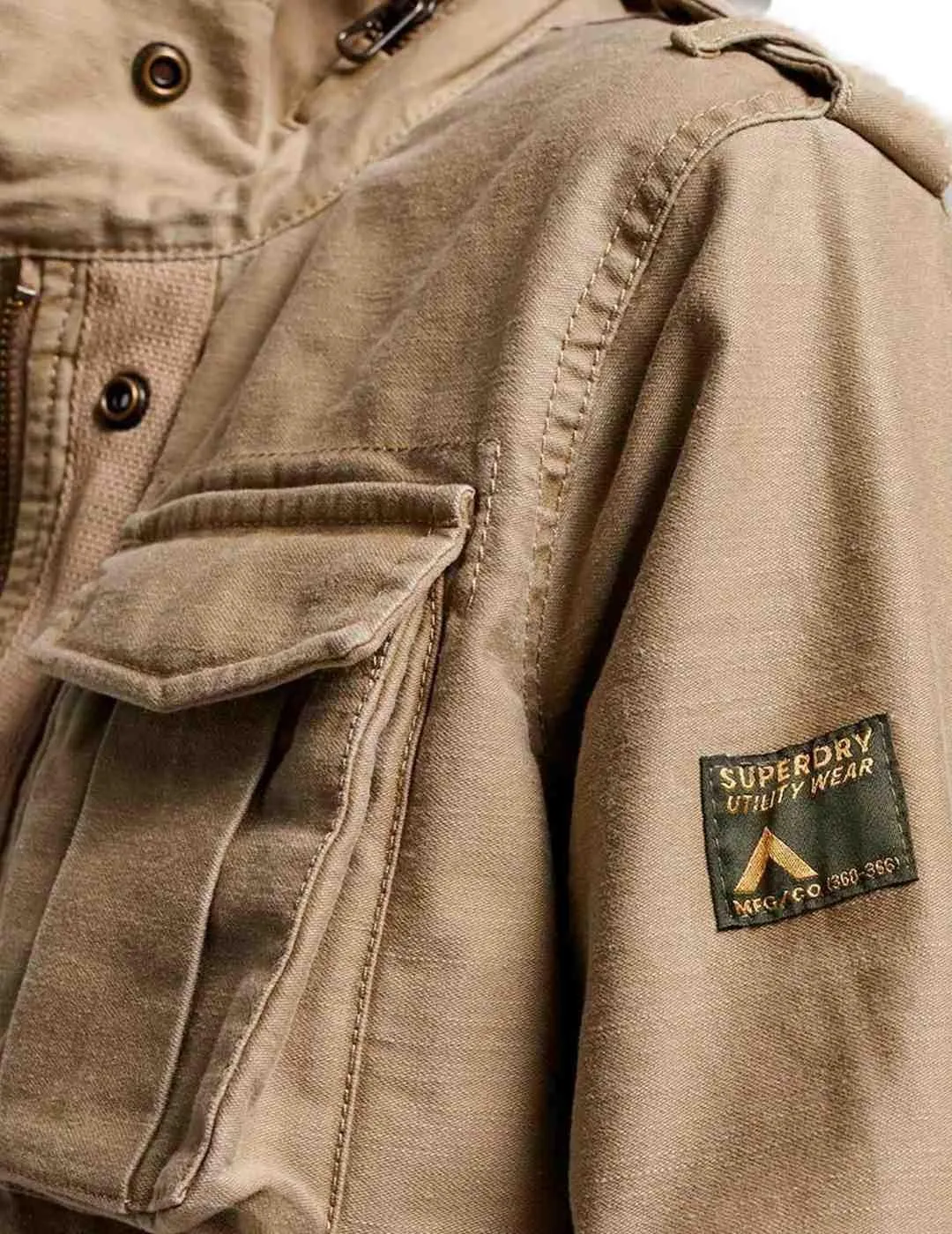 Chaqueta Superdry Rocky verde estilo militar para mujer